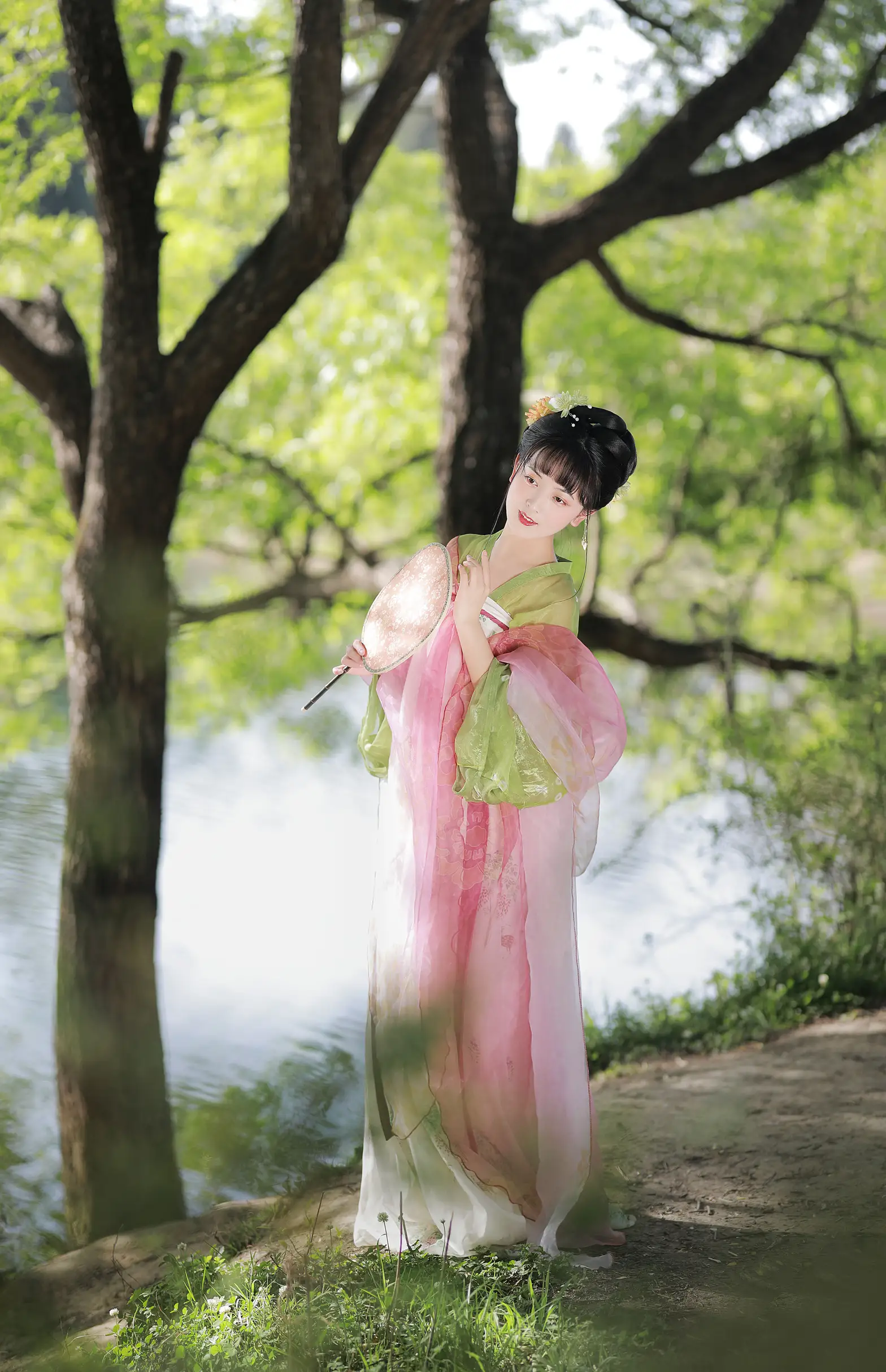 [YITUYU] 2022.07.03 Vol.1368 – Pink pink and willow green Shun Jin#[20P]-11